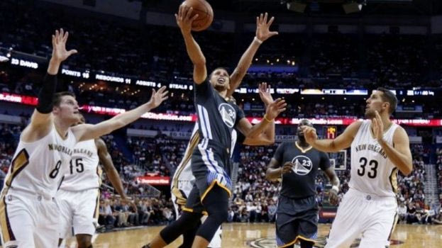 Απίστευτη, ονειρική βραδιά για τον Κάρι