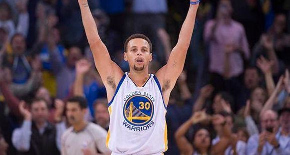 Πλουτίζει ο Κάρι