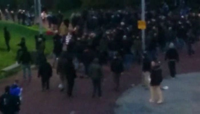 Χαμός από 500 χούλιγκαν στη Γερμανία, πάνω από 200 συλλήψεις