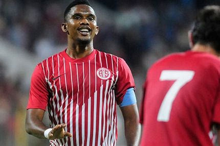 Απίθανη ασίστ με τακουνάκι(!) από τον Ετό