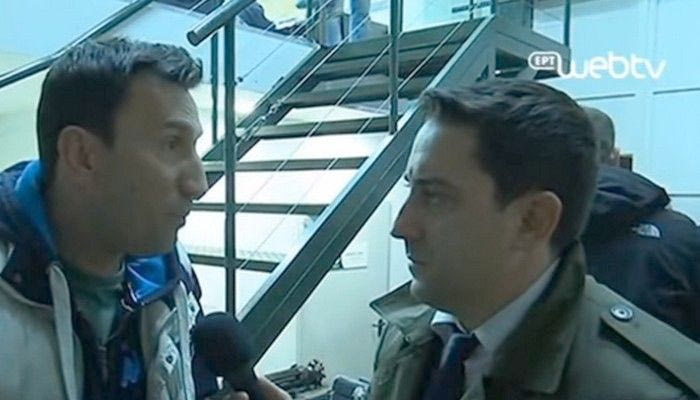 Απίστευτο ξέσπασμα Φραντζέσκου στην ΕΡΤ: “Γέλαγε και σταμάτησε το ματς”