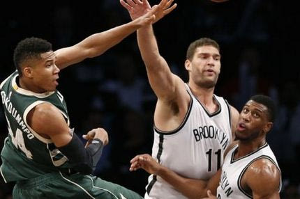 Το τρομερό κάρφωμα του Αντετοκούνμπο