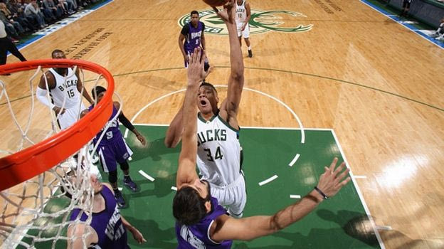 Νικητής ο Κουφός στην κόντρα με Αντετοκούνμπο