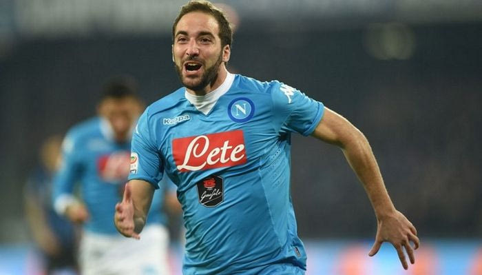 14η αγ.: Πήρε το ντέρμπι κι ανέβηκε στην κορυφή η Νάπολι