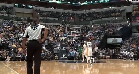 Απίστευτο καλάθι στην Ιντιανάπολις