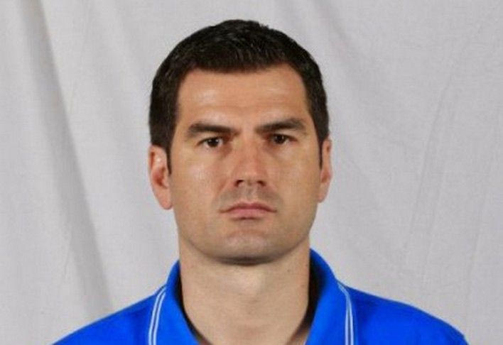 O Kαλύβας στο πλευρό του Κατσικάρη