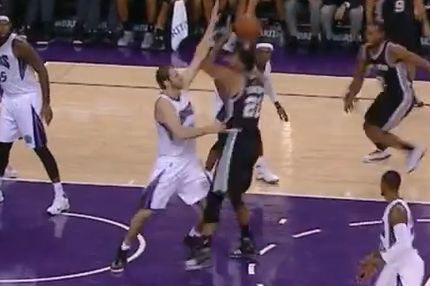 Τάπες σε Ντάνκαν και Τζινόμπιλι ο Κουφός!