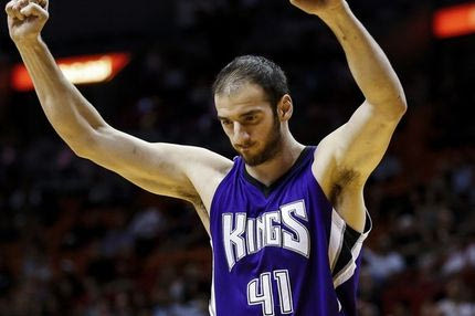 Τρομερός Κουφός, στα ρηχά ο Αντετοκούνμπο