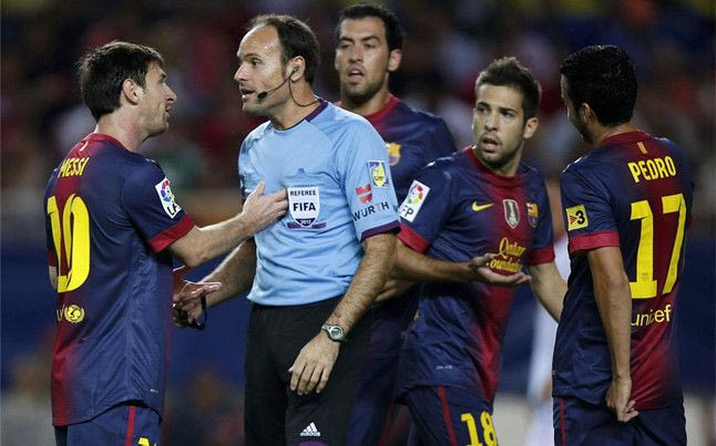 Ο Λαόθ σφυρίζει στο Ολυμπιακός-Ντιναμό