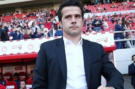 Σίλβα: “Να απολαύσουν το ματς με Μπάγερν και να μην φοβηθούν”