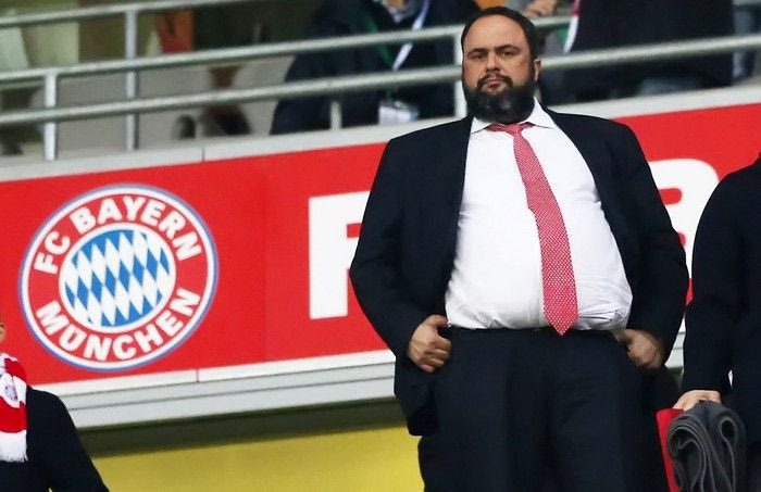 Στα αποδυτήρια ο Μαρινάκης