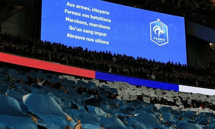 Και η Premier League θα ψάλλει τη “Μασσαλιώτιδα”