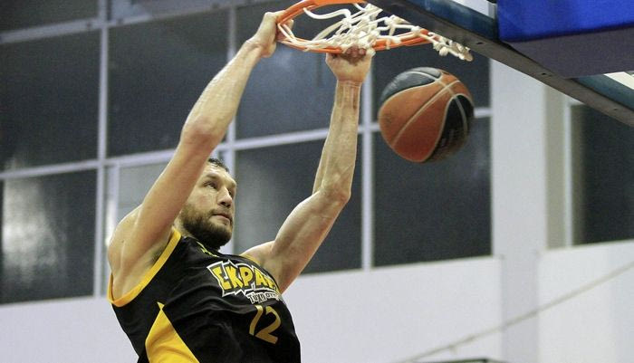 Μαυροκεφαλίδης: “Γίνεται σοβαρή προσπάθεια στην ΑΕΚ”