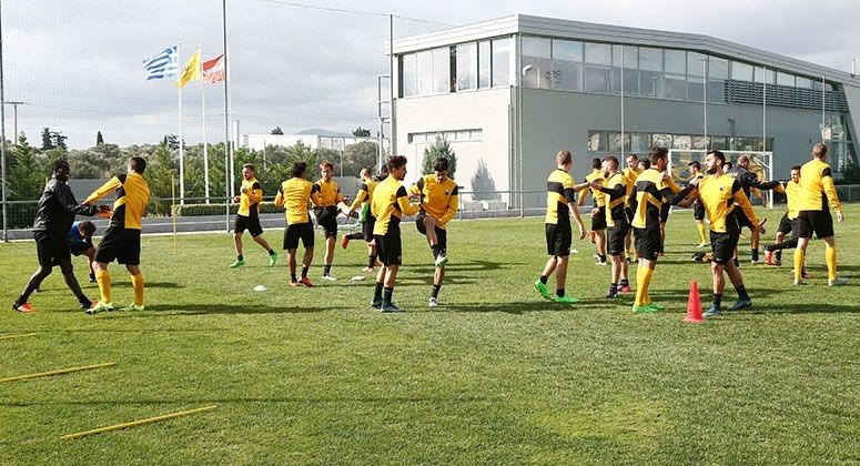 Έπιασαν δουλειά οι παίκτες της ΑΕΚ