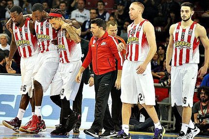 Με υπομονή για σέντερ ή 4-5αρι!