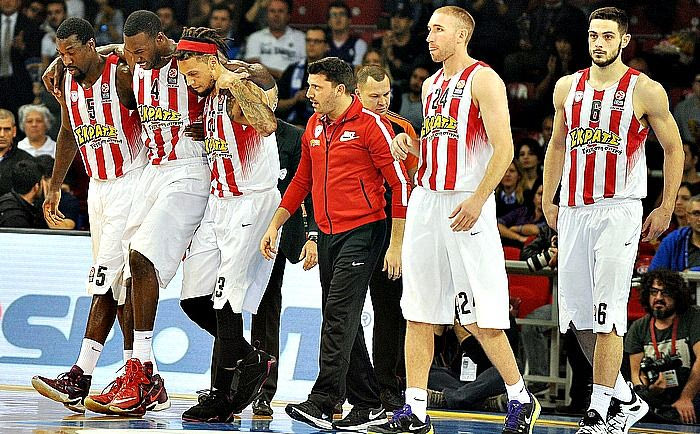 Με υπομονή για σέντερ ή 4-5αρι!