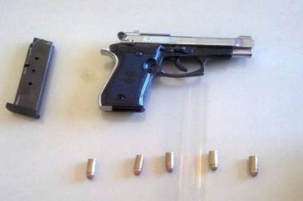 Πήγε με όπλο στο Παμπελοποννησιακό