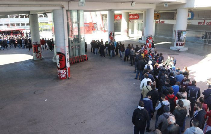 Ο Ολυμπιακός ενημερώνει για τα εισιτήρια του ντέρμπι