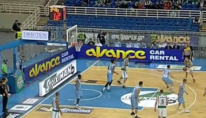 VIDEO: Τρίποντο ο 17χρονος Παπαδάκης, πανηγύρι ο Καλάθης