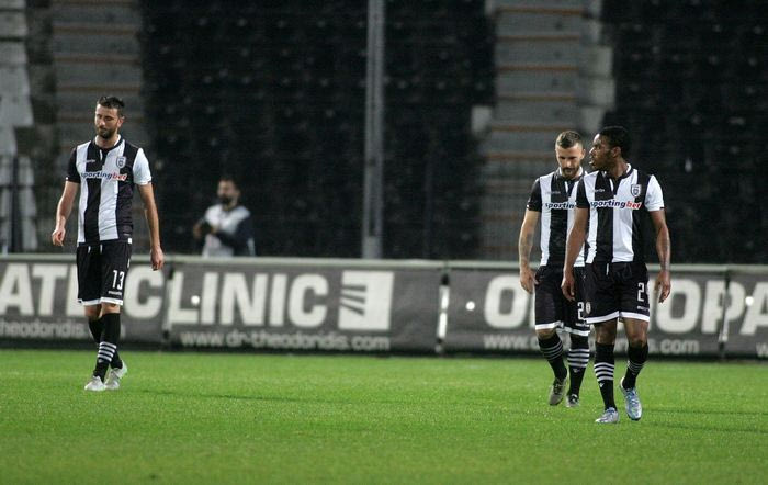 VIDEO: Έντονες αποδοκιμασίες στην Τούμπα