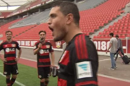 Ο Παπαδόπουλος σκοράρει με απευθείας εκτέλεση κόρνερ!