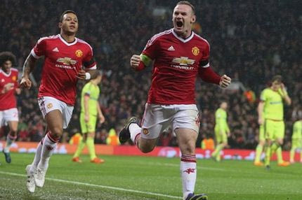 Ο Ρούνεϊ “λύτρωσε” τη Γιουνάιτεντ, νίκη για Αϊντχόφεν με Ντε Γιονγκ