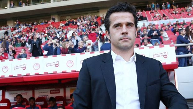 Παίρνει το κέντρο, κάνει παιχνίδι και φουλάρει για “διπλό”