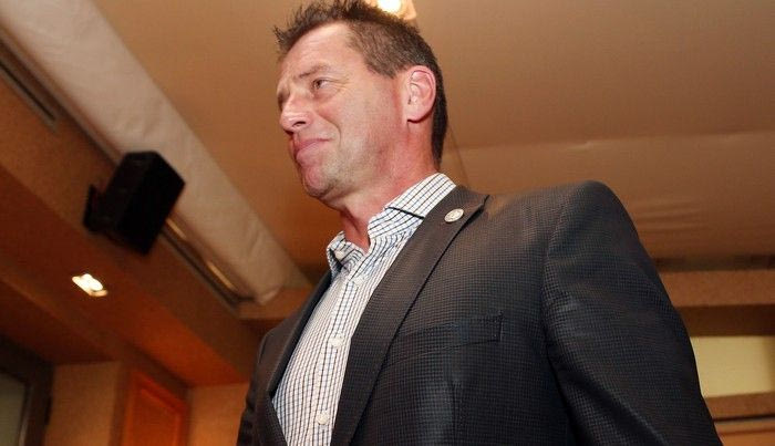 Ο Σκίμπε “έκοψε” το… τσάρτερ της χαράς