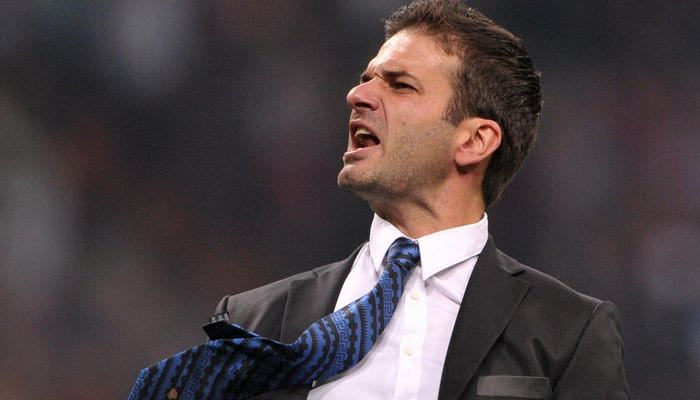 Εμπρός Αντρέα για μια ομάδα νέα