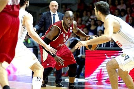 Η Στρασμπούρ “κατάπιε” και τη Ρεάλ, η Μάλαγα “βομβάρδισε” τη Μόσχα