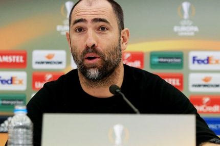 Τούντορ: “Διασκεδαστική η φωτογραφία του Κλάους”