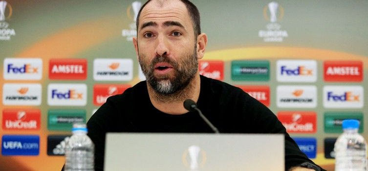 Τούντορ: “Διασκεδαστική η φωτογραφία του Κλάους”