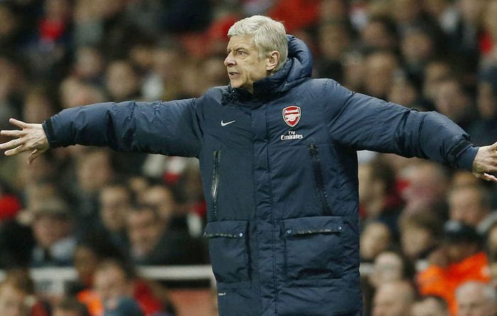 Ξέσπασαν στα γέλια οι δημοσιογράφοι με την ατάκα του Βενγκέρ