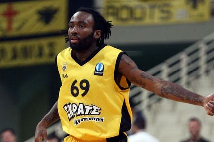 Τέλος Ουόρεν και Ανοσίκε από την ΑΕΚ