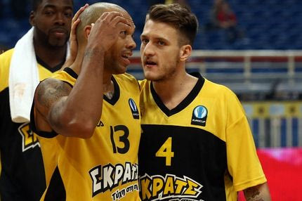 “Αγώνας δρόμου” για Κάρτερ