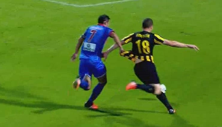 Η φάση που ζήτησε πέναλτι η ΑΕΚ