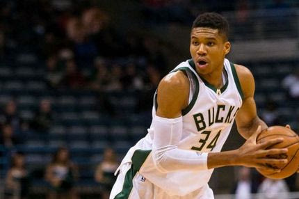 Ο Αντετοκούνμπο σε ρόλο… ξωτικού