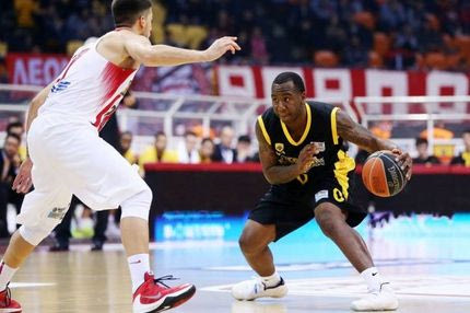 Τέλος και τυπικά ο Άρμστεντ