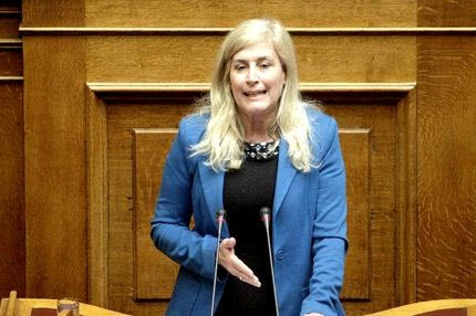 H απάντηση της Ελένης Αυλωνίτου στο Contra.gr