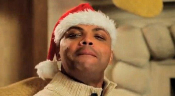 Μπάρκλεϊ για τα Χριστούγεννα: “Αν είσαι μαύρος και πλούσιος…”