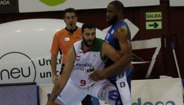 Σάρωσε πάλι ο Μπουρούσης, με… φρένο η Μπαρτσελόνα