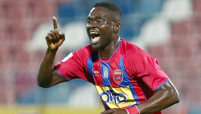 Την Τρίτη υπογράφει ο Μπουμάλ