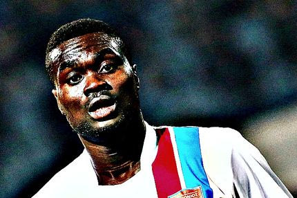 Ο Μπουμάλ στα πράσινα, αχαρτογράφητα ύδατα