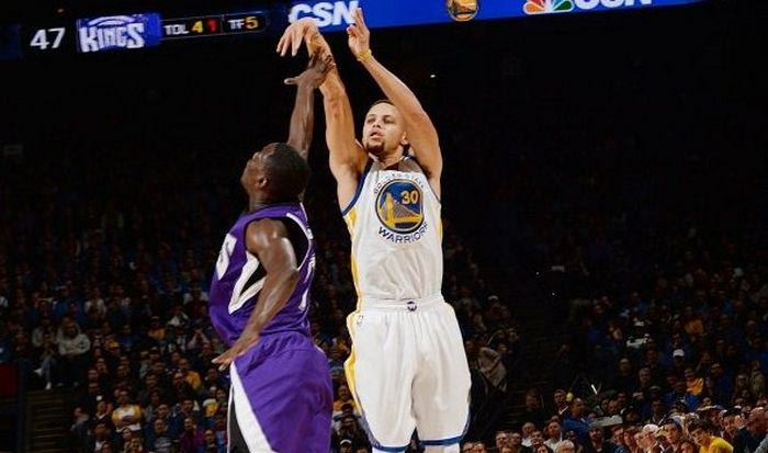 Οι 17 σερί πόντοι του Κάρι σε 3’16”