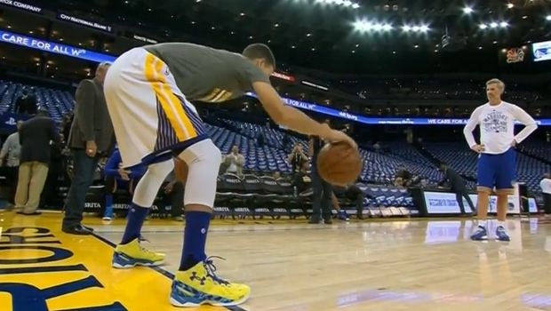 Η συγκλονιστική προθέρμανση του Κάρι