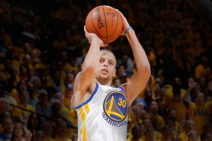 Ο Στέφεν Κάρι και οι 56 που πληρώνονται καλύτερα από αυτόν