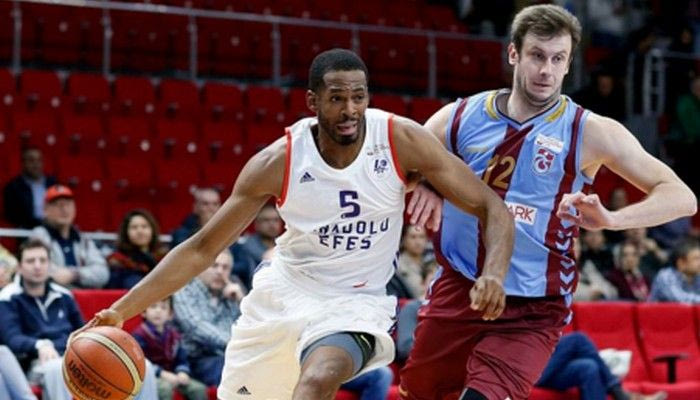 Αντίπαλοι Ολυμπιακού: Στα καλά της η Εφές, απρόσμενη γκέλα η Μπασκόνια