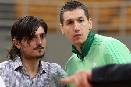 Γιαννακόπουλος: “Να μην κρεμάσει τη φανέλα ο Διαμαντίδης”