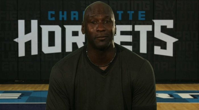 Υπόκλιση Τζόρνταν στον Κόμπε!