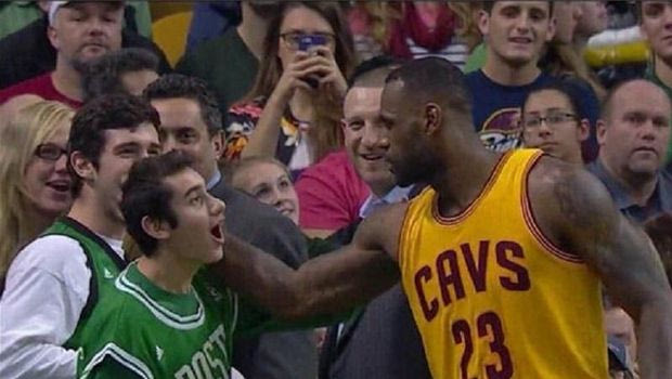 Συγκλόνισε τη Βοστόνη ο άνθρωπος ΛεΜπρόν